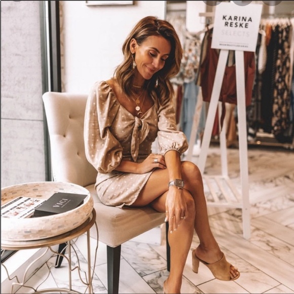 J.O.A. Polka dot puff sleeve dress 3070 - Picture 2 of 13